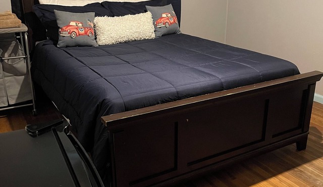 Charming 2-bedroom house with WiFi and AC in marvelous Memphis