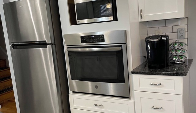 Charming 2-bedroom house with AC in Wolcott perfect for relaxing