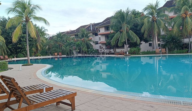 Charming 2-bedroom house with Pool, WiFi, Kitchen, AC in Langkawi Island