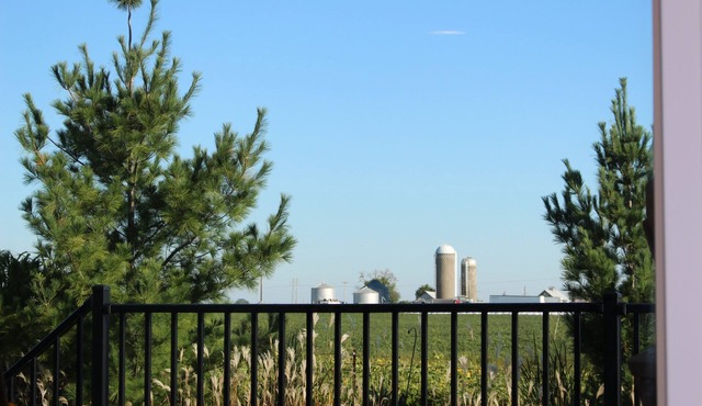 Charming 2-bedroom house in serene Ankeny with fitness room, WiFi