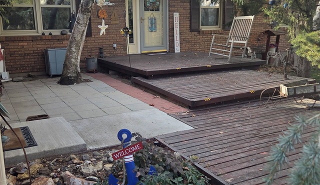 Charming 2-bedroom house in Ogden with WiFi. Country location. Close to Ski area