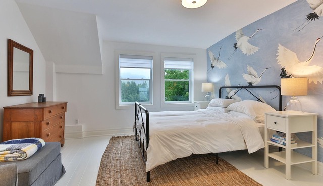 Charming 2 bedroom rental unit in Knowlton village