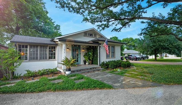 Charming 2-bedroom in Garden District/Mid City Baton Rouge for 7 guests
