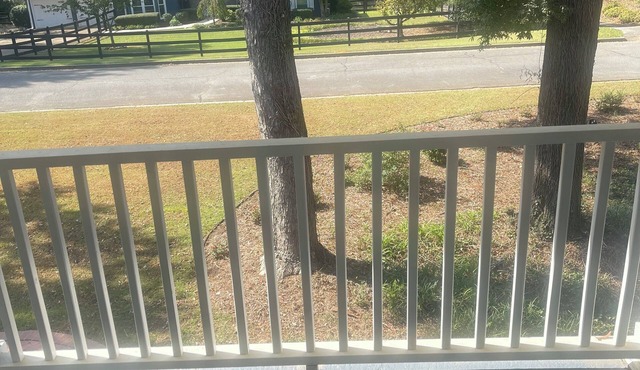 Charming 2-bedroom estate pleasant Cartersville near Lake Point Sports facility