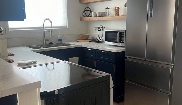 Charming 2-bedroom A-Frame cabin with AC, WiFi in tranquil Frazier Park