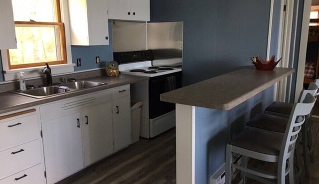 Charming 2-bedroom cabin with AC and WiFi in lovely Park Rapids