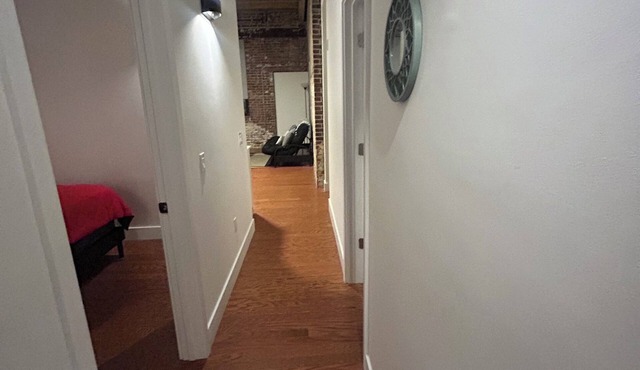 Charming 2-bedroom building with AC, fitness room in welcoming Philadelphia