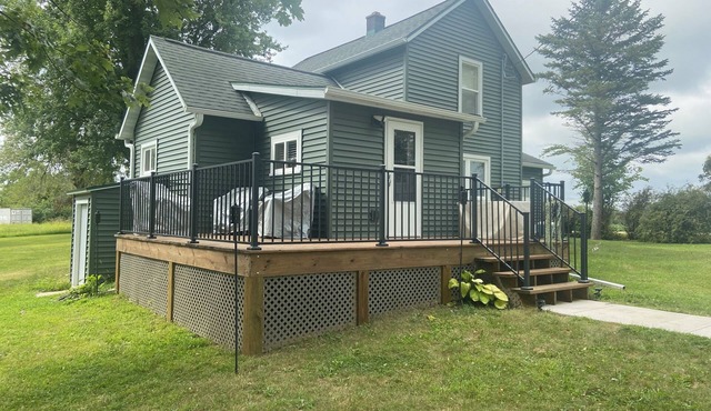 Charming 2-bedroom cottage close to UW Platteville