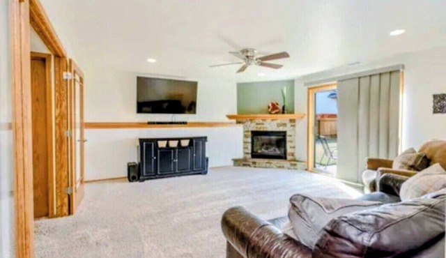 Charming 2-bedroom bed & breakfast in serene Sioux Falls