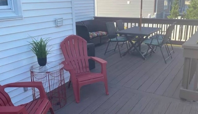 Charming 2-bedroom house in wonderful Spring Lake Heights - Dogs Welcome