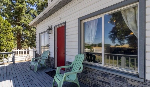 Charming 2-bedroom house in beautiful Walla Walla with WiFi, AC