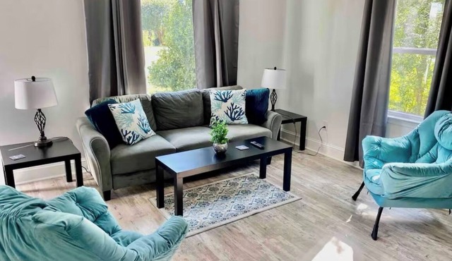 Charming 2-bedroom house with WiFi, AC in welcoming White Stone