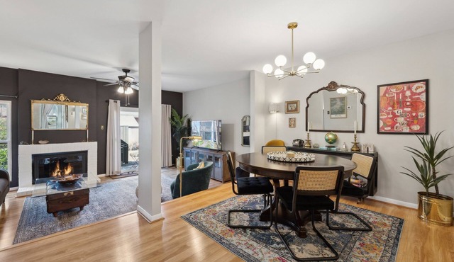 Charming 2-Bedroom Vintage Modern Condo in Midlothian with AC, Wi-Fi, Pool