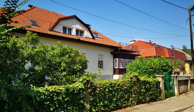 Charming 2-bedroom villa in phenomenal Samobor with WiFi, AC