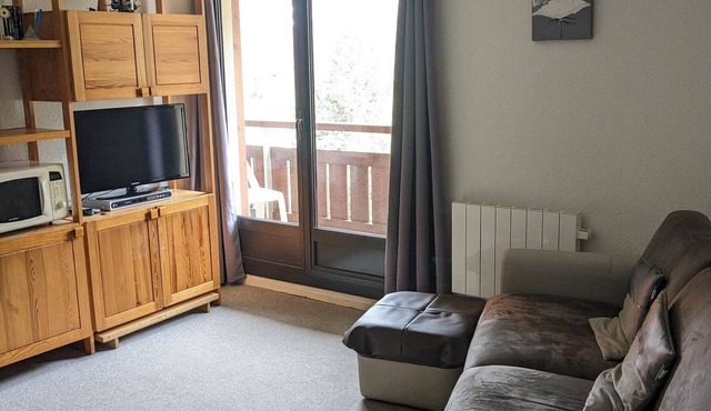 Charming 2-room cabin apartment in Adrets-Prapoutel