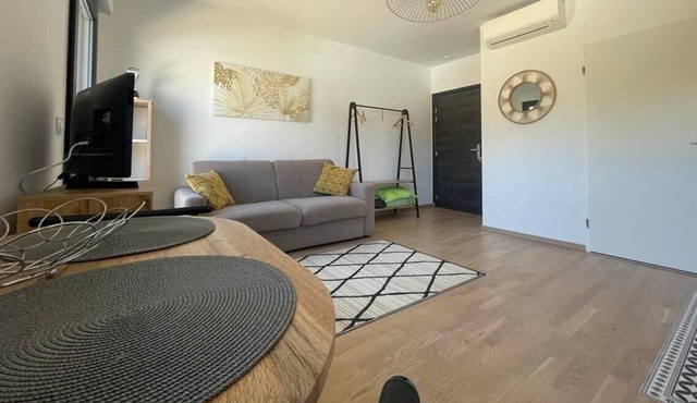 Charming 26m² near the beach of Agosta!