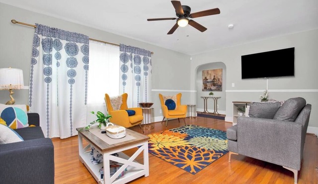 Charming 2BDR 5 min to Cape Fear Hospital!