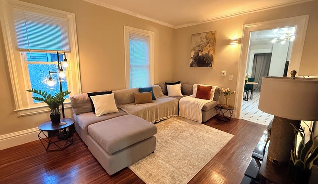 Charming 2bed w office by University of Rochester, Strong Memorial and hospitals