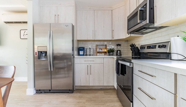 Charming 2BR /2.5BA Tukwila home