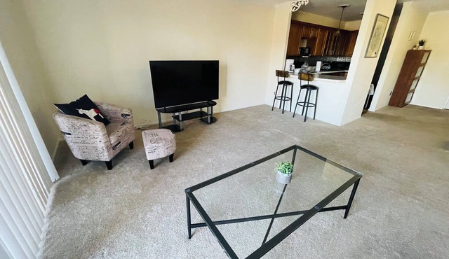 Charming 2BR 2B in Elkins Park Monthly Discount