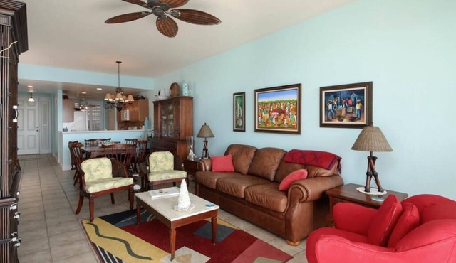 Charming 2BR condo at Boca Vista Harbor, Placida, with harbor views.