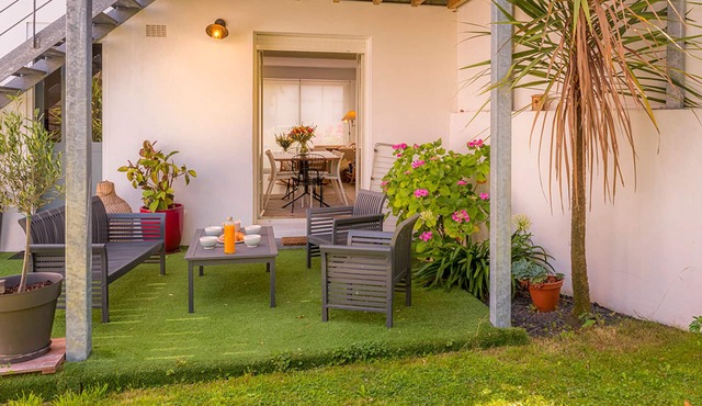 Charming 2BR Garden Apartment 300m from Beach and Shops - Larmor-Plage