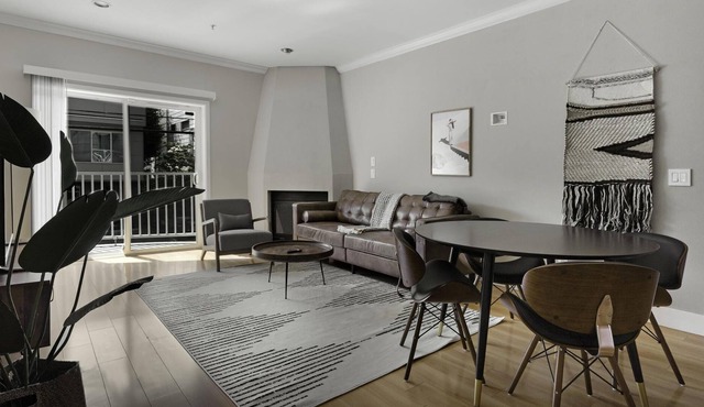 Charming 2BR House in Seattle