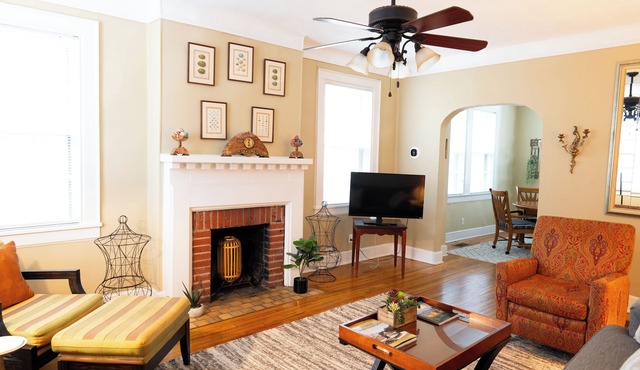 Charming 2BR Stay | Pets Welcome & WiFi
