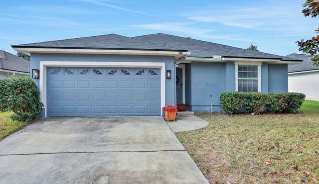 Charming 3-bedroom house with WiFi, AC in wonderful Green Cove Springs