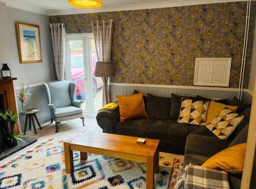 Charming 3-Bed Home in Quaint Lincolnshire Village