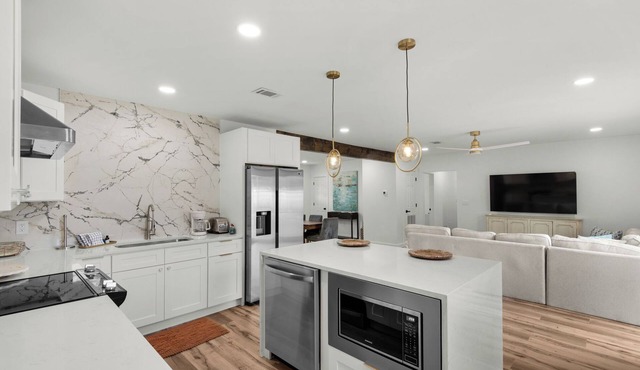 Charming 3-bedroom close to crystal clear natural springs in DeFuniak Springs FL