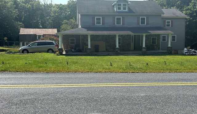 Charming 3-Bedroom Farmhouse in East Stroudsburg, PA