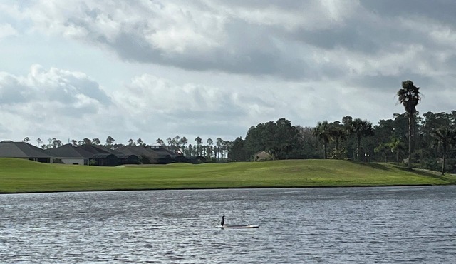 Charming 3-bedroom townhome in lovely New Smyrna Beach.