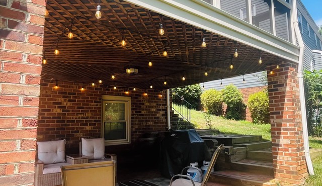 Charming 3-bedroom Hallmark Home Away From Home