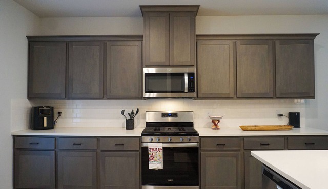 Charming 3-bedroom house in welcoming College Station with WiFi, AC
