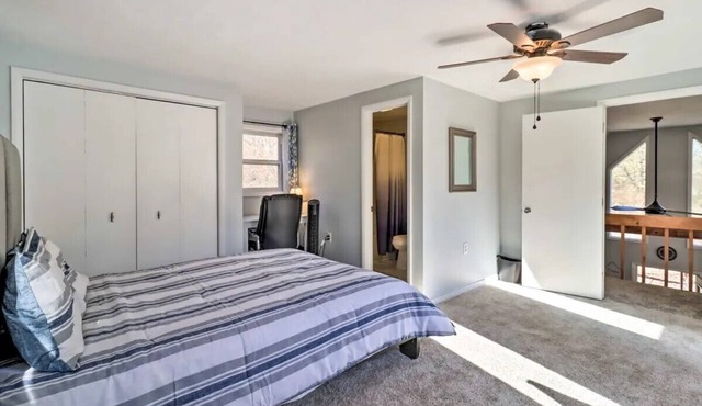 Charming 3-bedroom Poconos Family Getaway in Albrightsville PA