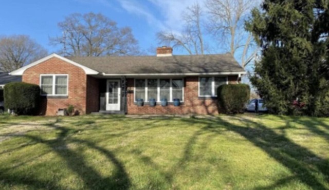 Charming 3-bedroom house near downtown