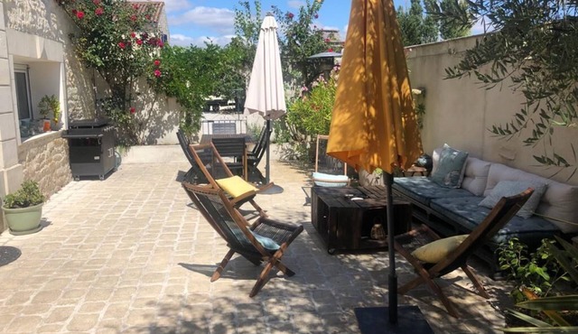 Charming 3-bedroom house with private bathroom