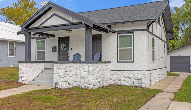 Charming 3-Bedroom Cottage Near Daytona Beach Attractions