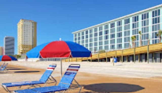 Charming 3-bedroom villa with WiFi, fitness room in lovely Daytona Beach