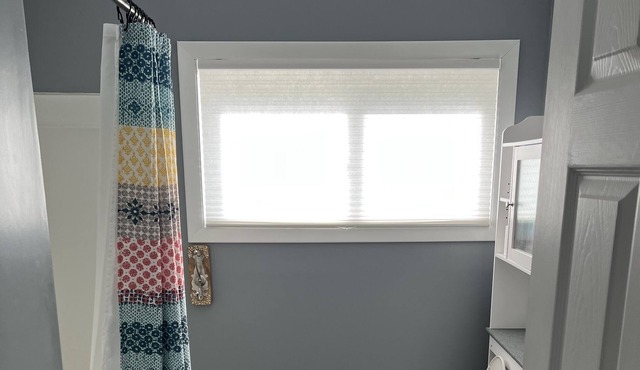 🏡 Charming 3-Bedroom, 1-Bath Rental Home in Brewer, ME.