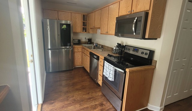 Charming 3 bedroom, 3 bathroom home just a few blocks from downtown Farmville!