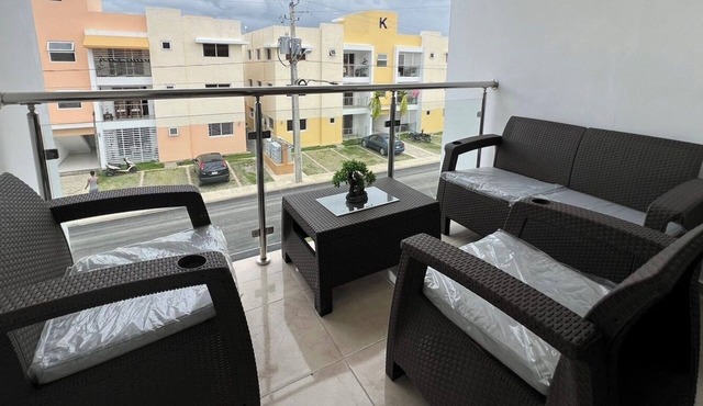 Charming 3-bedroom apartment with AC, WiFi and Parking in La Vega, Dominican Rep