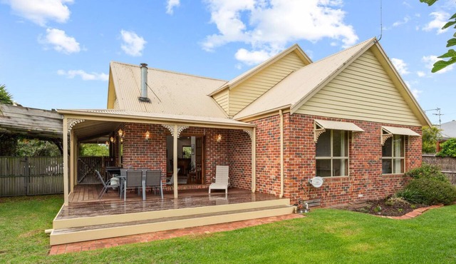 Charming 3-Bedroom Retreat