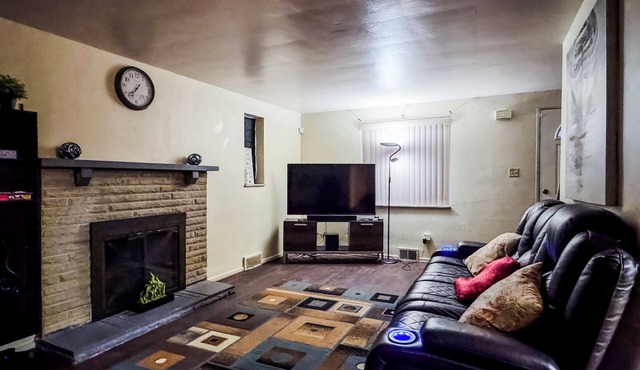 Charming 3-bedroom building with fitness room in fabulous Verona