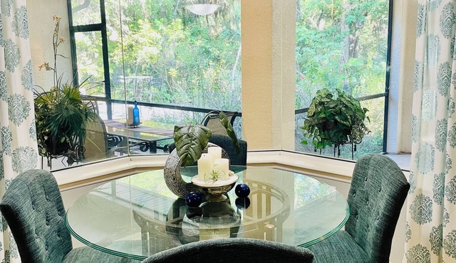 Charming 3-bedroom chalet with AC and WiFi on an enchanting 3 acres