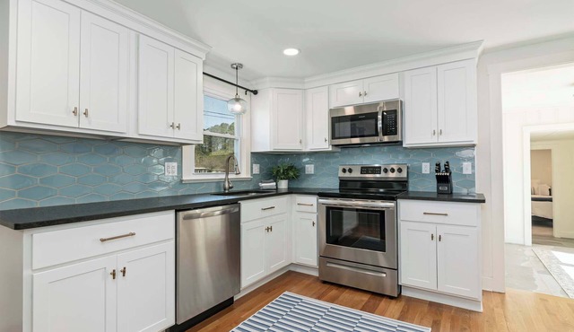 Charming 3 Bedroom Cottage – 6 Miles to St. Michaels