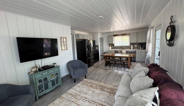 Charming 3-bedroom cottage in Mears with AC