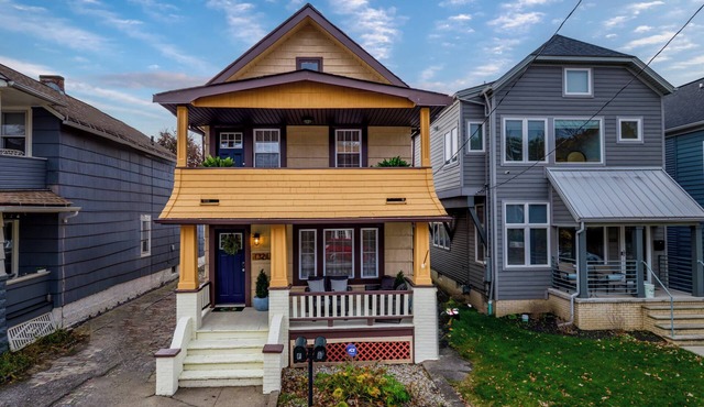 Charming 3-bedroom For Big Families in fabulous Cleveland with AC, WiFi