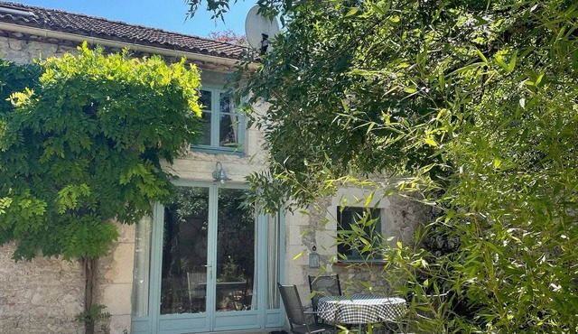 Charming 3 bedroom gite in a beautiful village on the River Lot